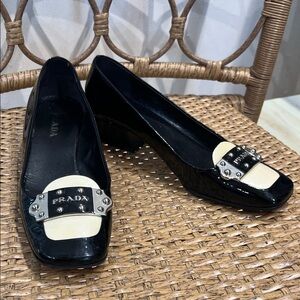 Prada Black and Cream Patent Leather Kitten Heel with Silver Accents